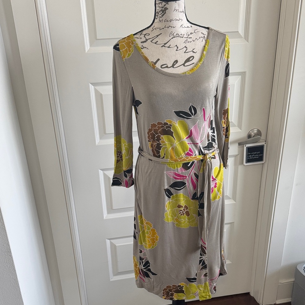 Floral Print Women's Dress - Gray with Yellow and Pink Accents